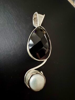 Sterling Silver Black Onyx and White Pearl Pendant